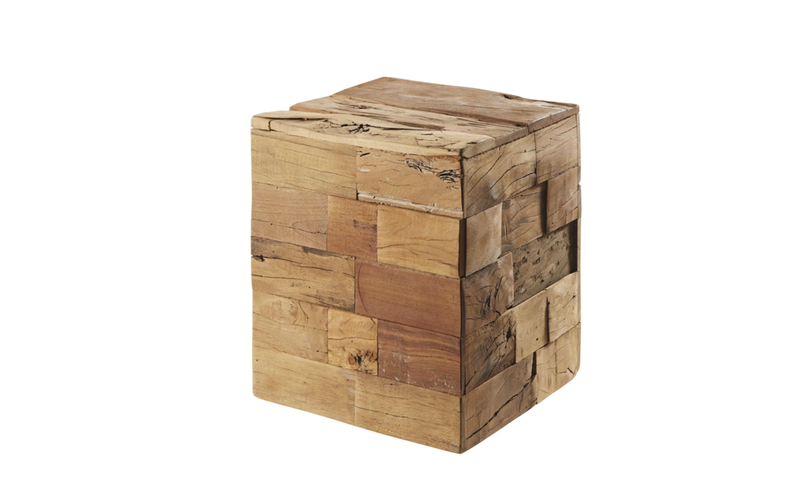 sgabello in legno riciclato