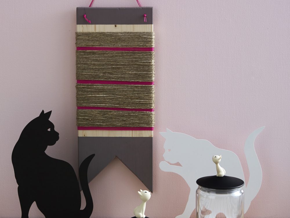 Fai da te: il tiragraffi e un gioco per il tuo gatto