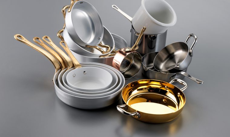 12 pentole e accessori per cucinare meglio