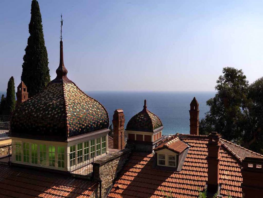 Giardini in fiore in Liguria a Villa Pergola 