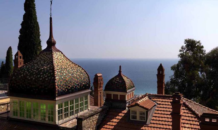 Giardini in fiore in Liguria a Villa Pergola 