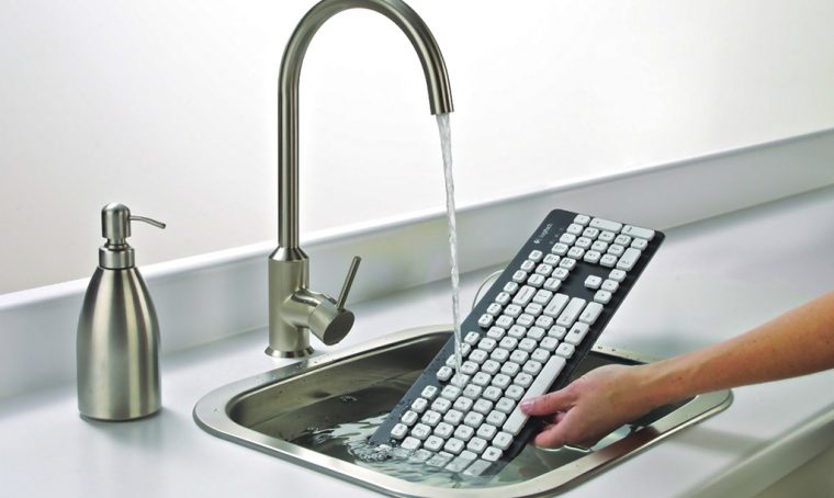 Come pulire il computer e la tastiera