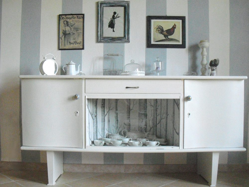 Come ridipingere e decorare una vecchia credenza