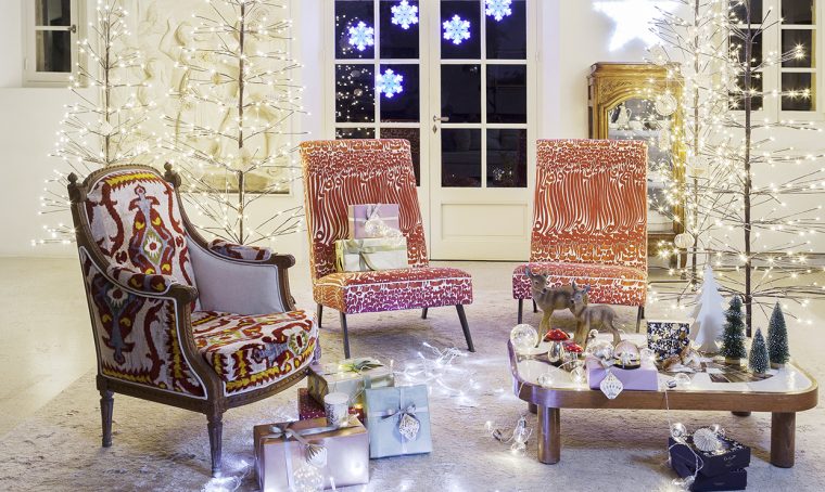 Decorazioni natalizie: luci, addobbi, tavole scintillanti