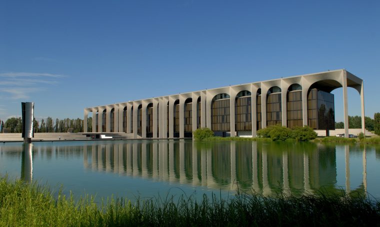 Visita alla sede Mondadori firmata da Oscar Niemeyer