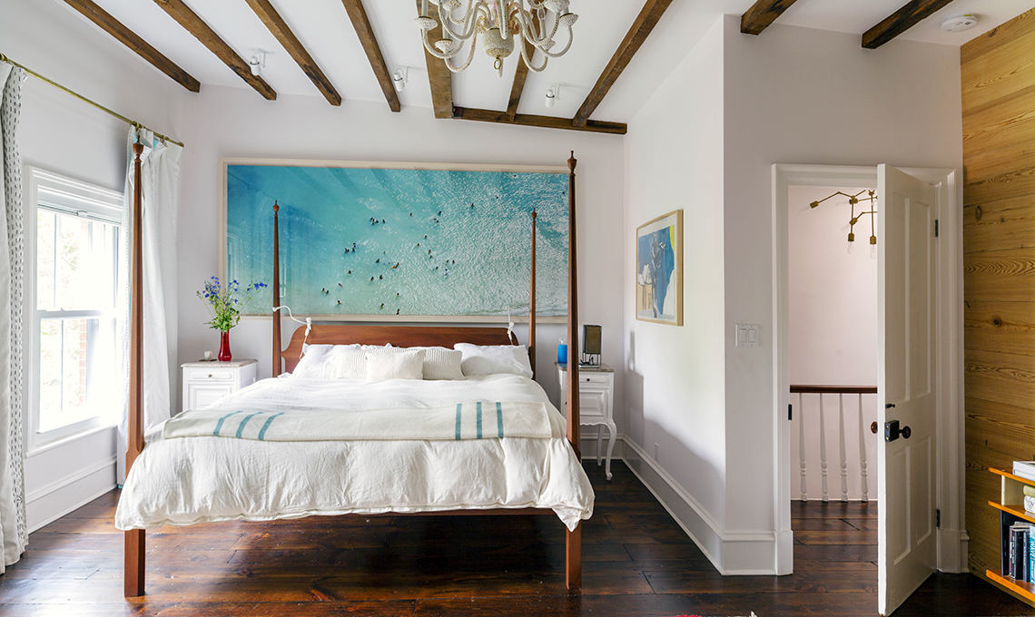 camera con letto a baldacchino