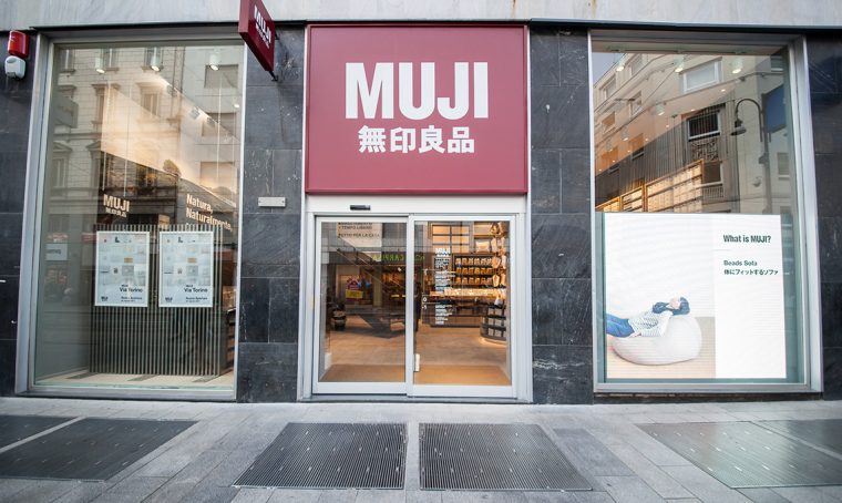 Il nuovo negozio Muji nel centro di Milano