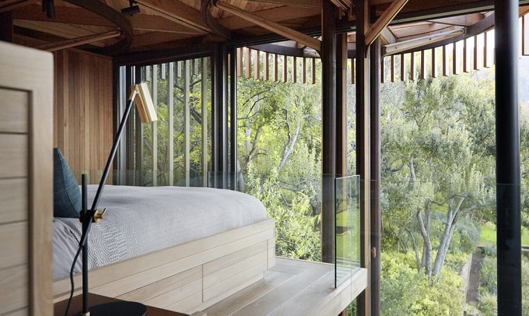 Una casa ecologica e hi-tech immersa nella natura