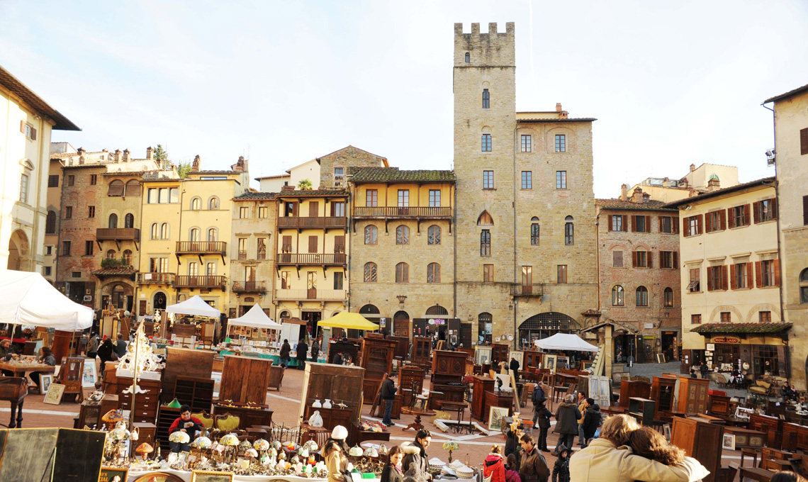 La Fiera antiquaria di Arezzo, ogni primo weekend del mese