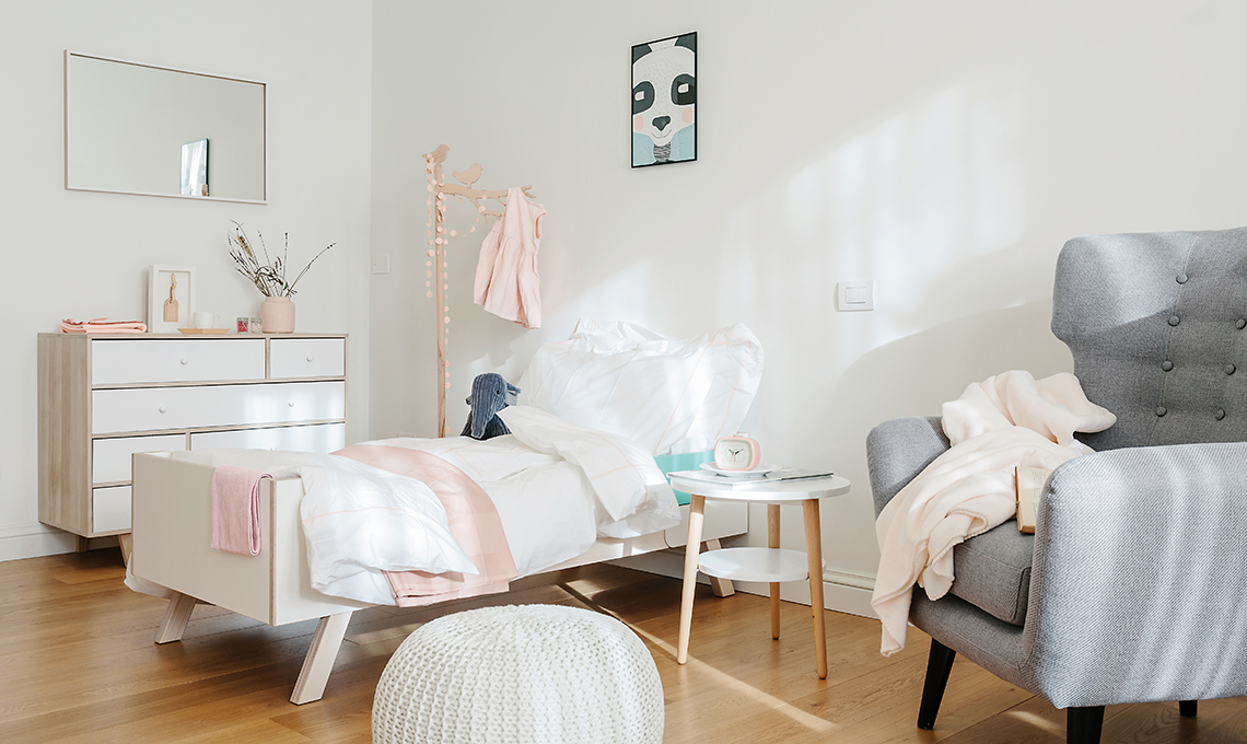 casa in bianco e nero tra classico e contemporaneo