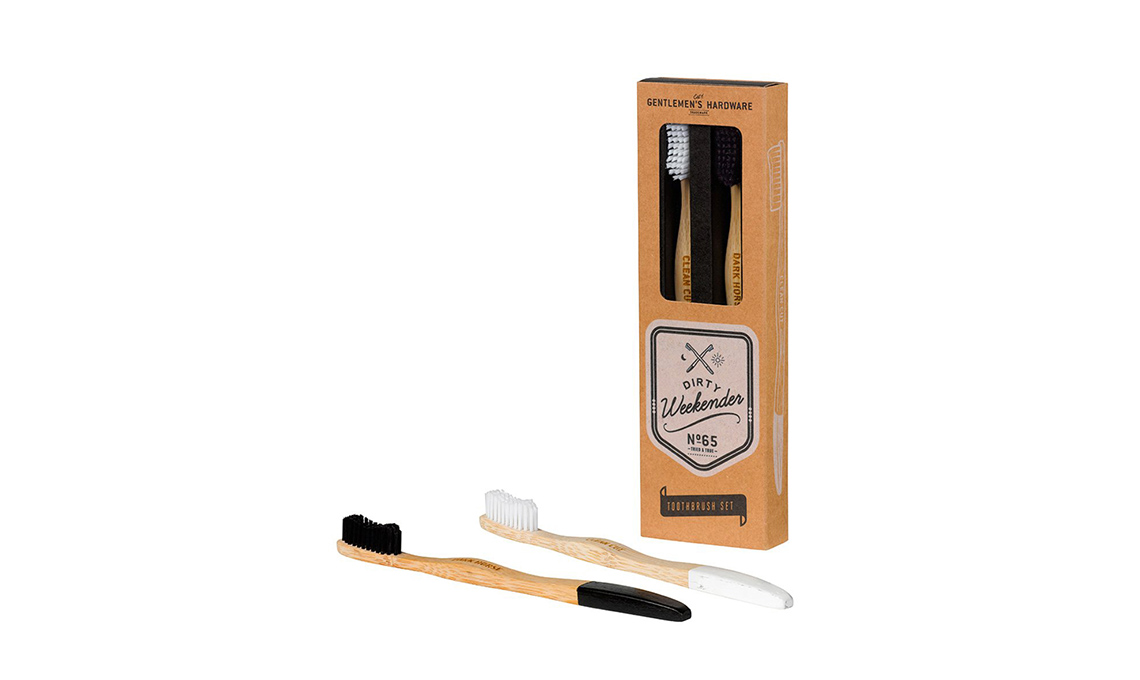 spazzolini da denti in legno