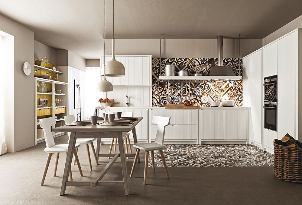 Aumenta lo spazio con la quinta che divide cucina e living
