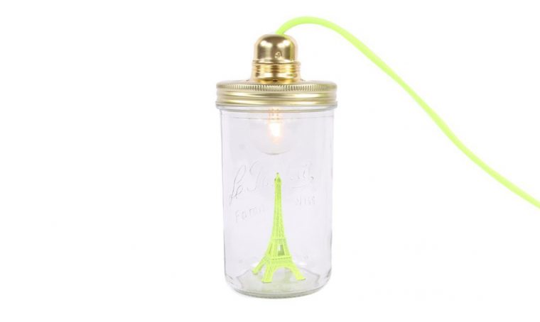 Tocchi fluo per rallegrare la cameretta