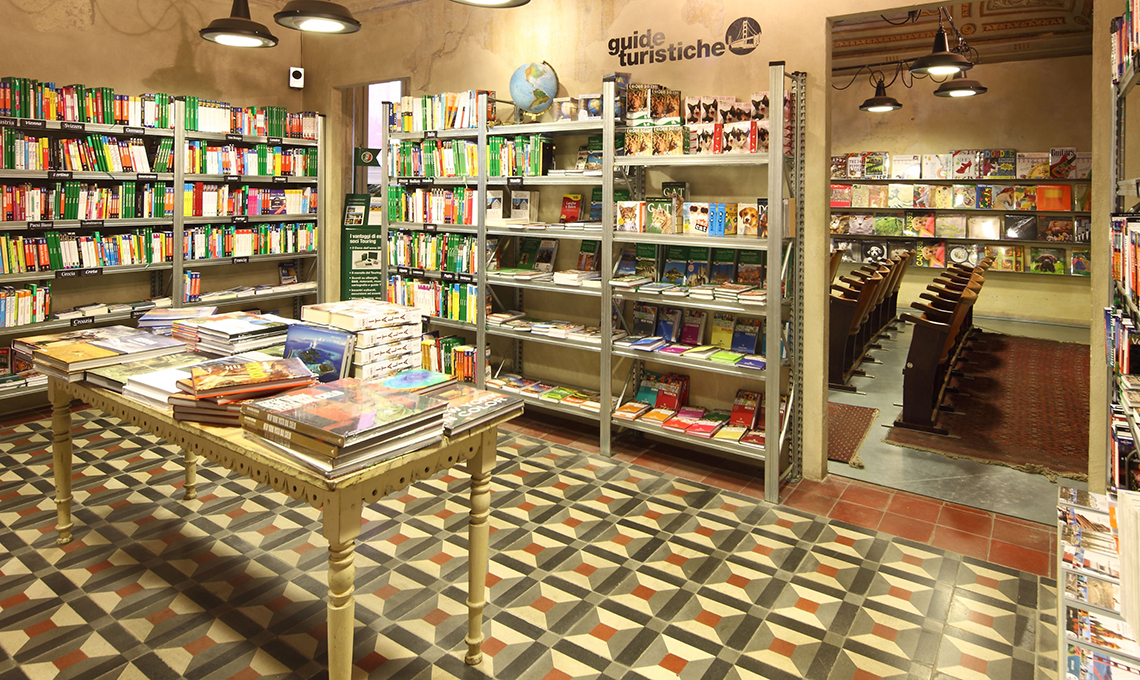 shopping tour Reggio Emilia