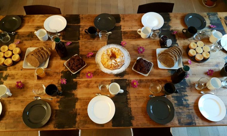 Come ricevere ospiti a colazione