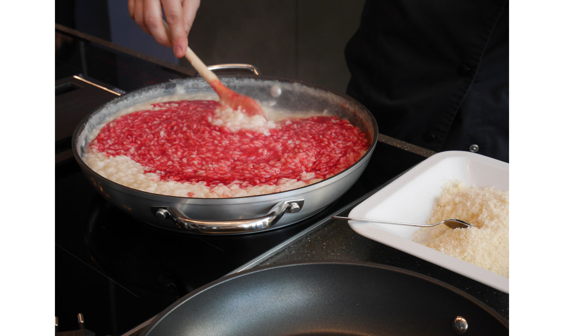 CasaFacile_VRaviolo_CFDesignLab_showcooking_risotto