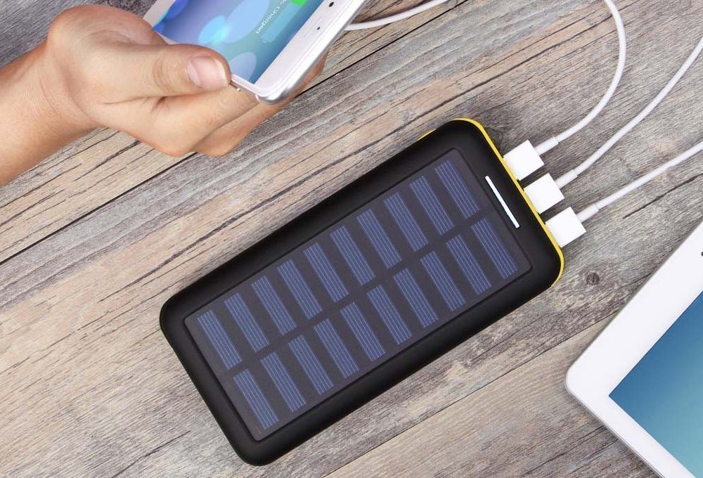 Batterie portatili: ricaricati ovunque con le power bank
