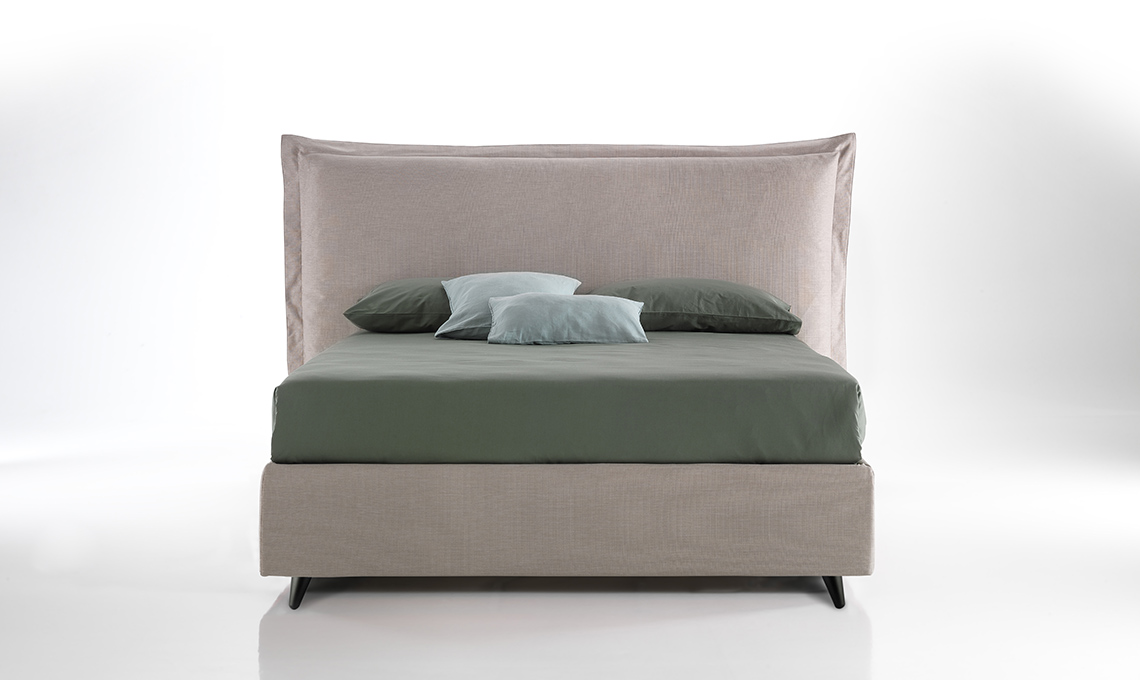 letto testata imbottita