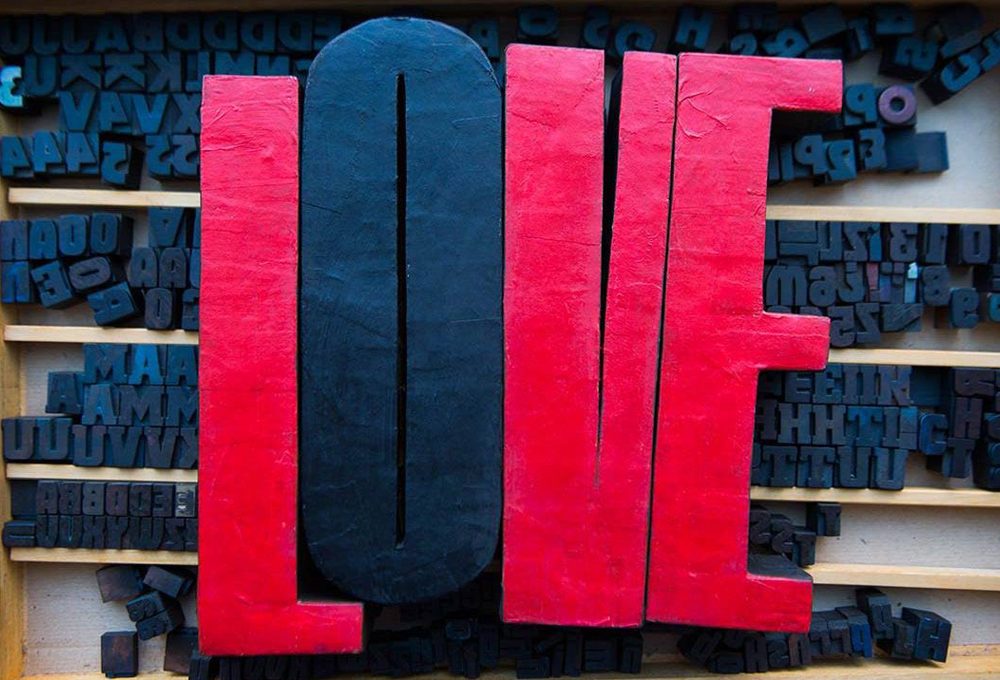 12 scritte ‘love’ e ‘amore’ decorative per la casa