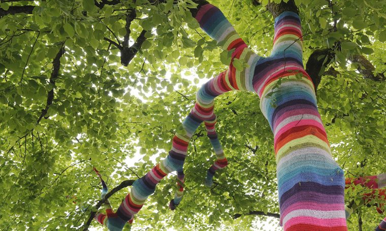 WorldWide Knit in public day