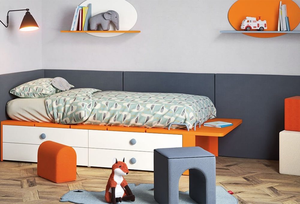8 letti singoli con cassetti per la camera dei bambini