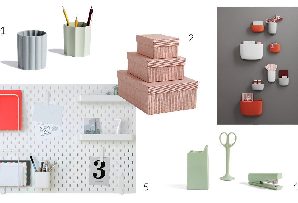 Ordine in stile nordico nel piccolo ufficio