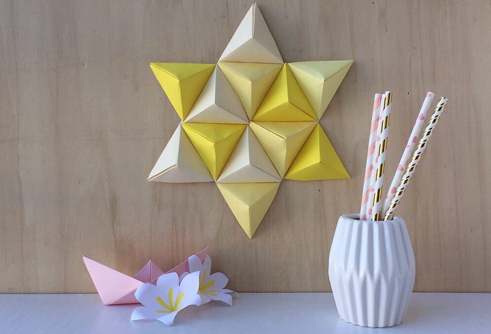 Come fare una stella con piramidi origami