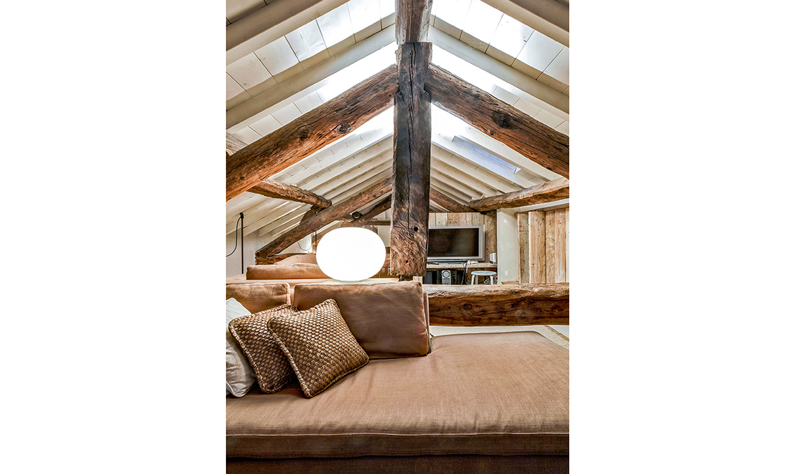 casafacile ex-fienile materiali e arredi vintage