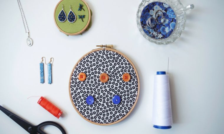 Porta bijoux ‘fai da te’ con i telai da ricamo