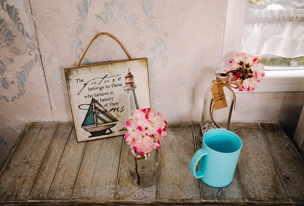 Roulotte: restyling in stile shabby