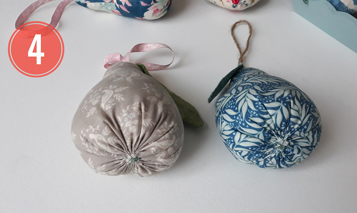 casafacile-decorazioni-natale-stoffa-frutta