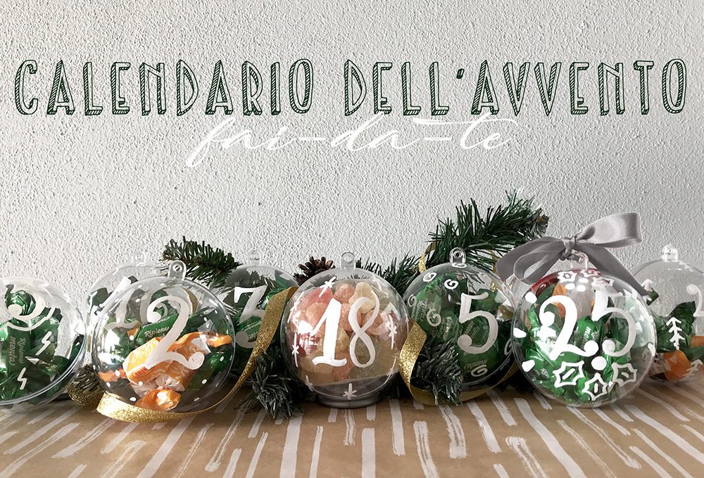 Creare un calendario dell’avvento con le palline trasparenti