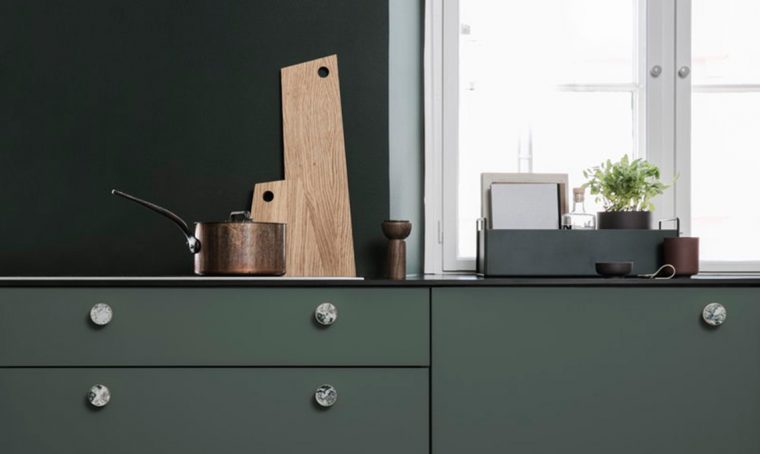 Complementi d’arredo color verde bottiglia
