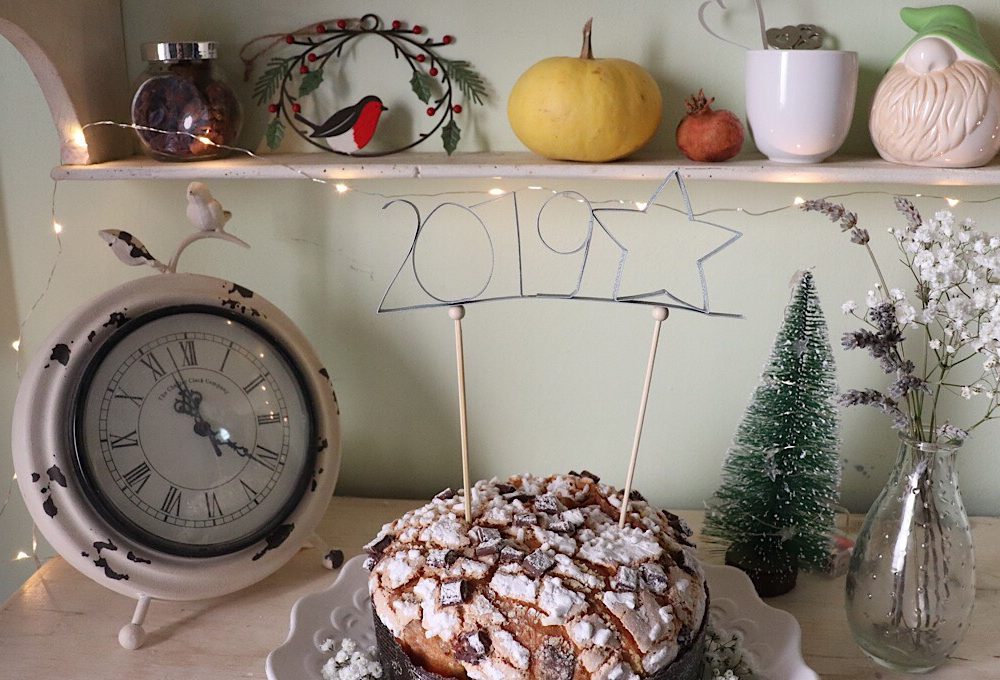 Come realizzare un top cake per festeggiare l’anno nuovo