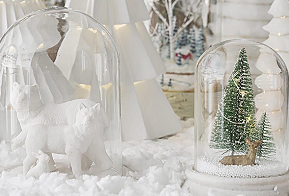 Natale: decorare con le campane di vetro