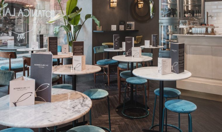 Il bistrot che combina arredi vintage e soluzioni contemporanee