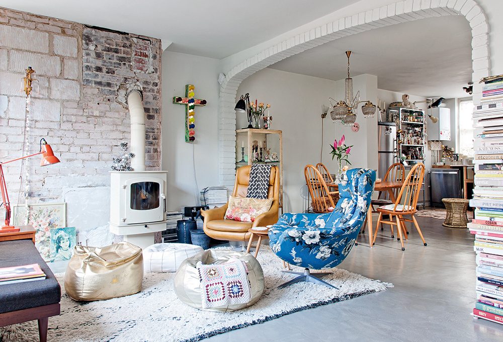 Mix curiosi per una casa in stile romantico e kitsch