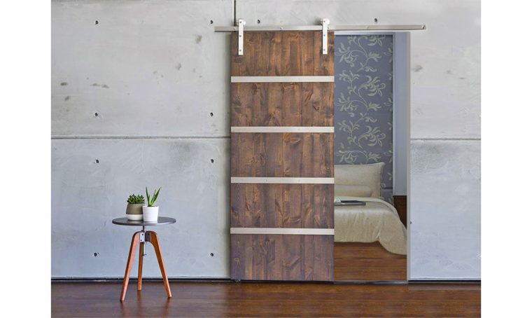 Barn Doors: porte scorrevoli in legno stile fienile