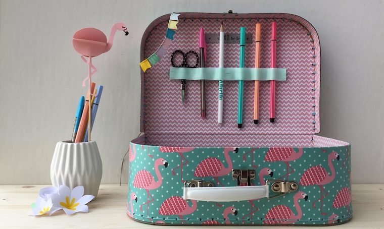Crea un kit creativo da portare in vacanza