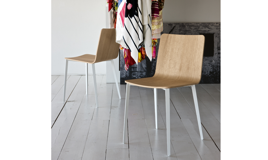 sedia legno e metallo
