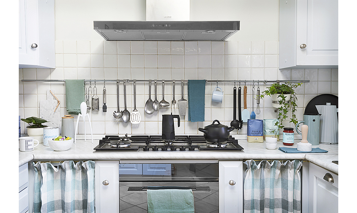 restyling cucina con colore