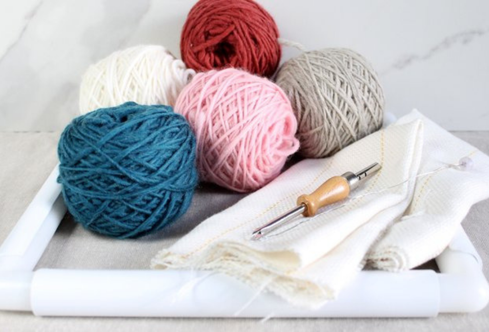 Idee e ispirazioni per decorare la tua casa con il punch needle