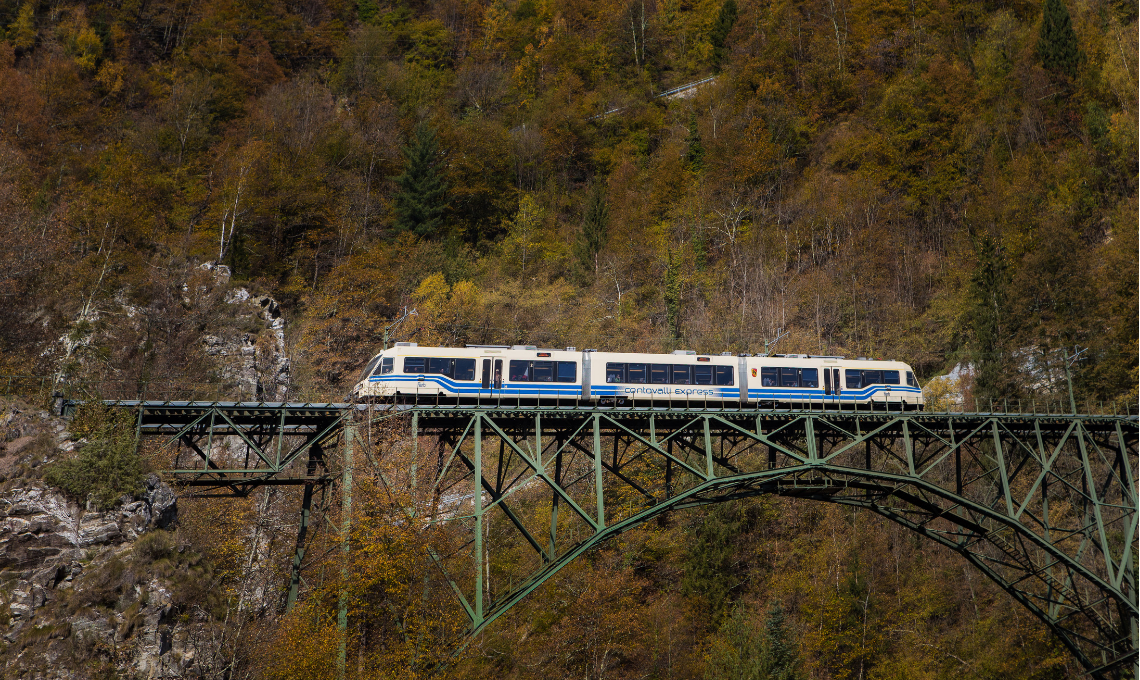 treno del foliage per vedere i colori dell’autunno