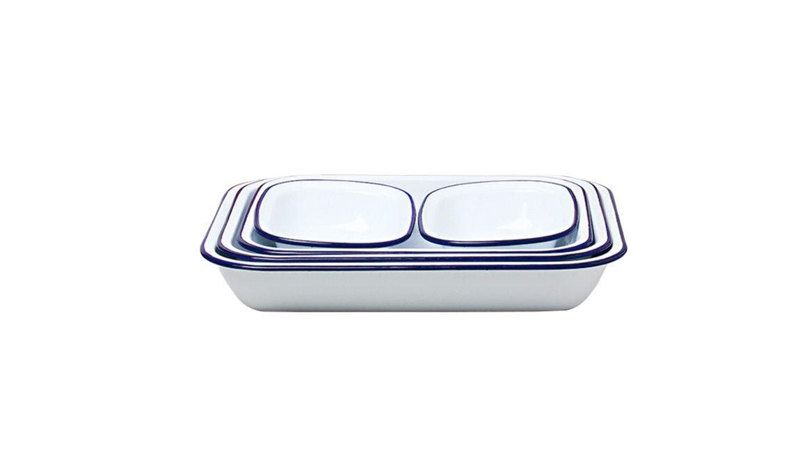 piatti col filo blu