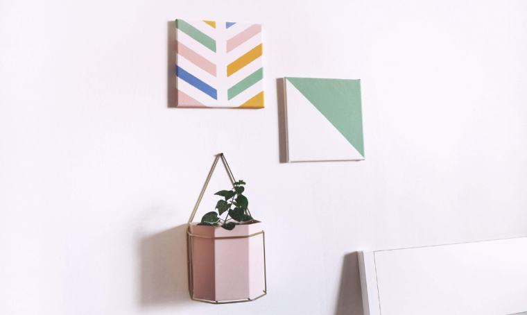 Decora le pareti di casa con le tele fai da te