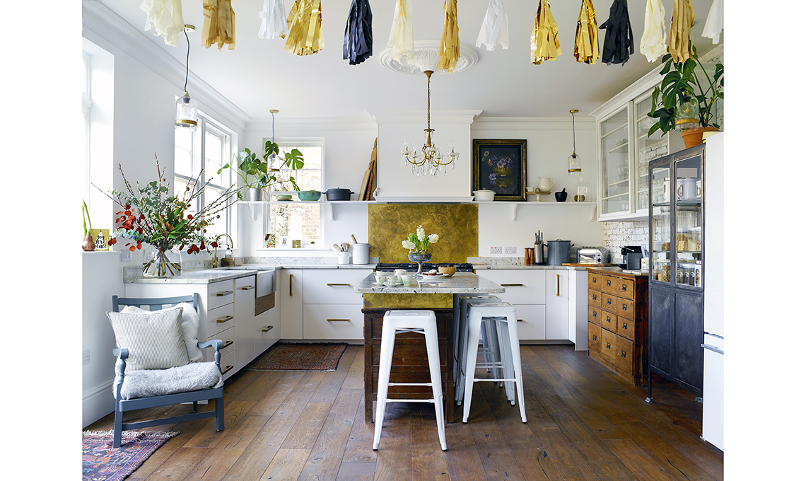 casa sarah davenport