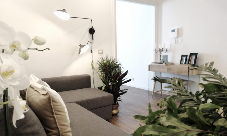 Arredare con toni neutri e arredi moderni