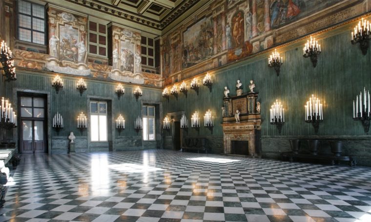 Terminato il restauro del Caminetto Monumentale del Salone della Guardia Svizzera di Palazzo Reale