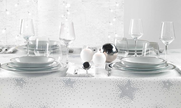 Mise en place scintillante per festeggiare l’ultimo dell’anno