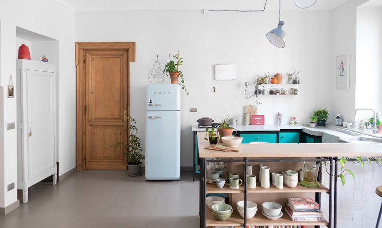 Una casa dallo stile essenziale ma molto personale